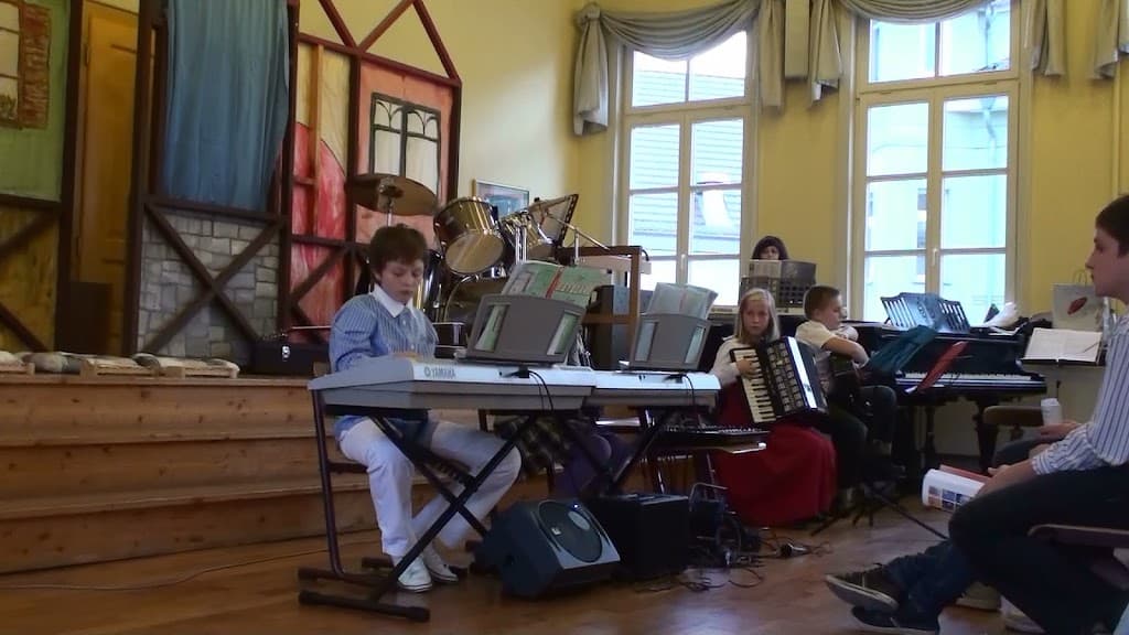 Musik Tanz Kunst & Sprachschule Orpheus